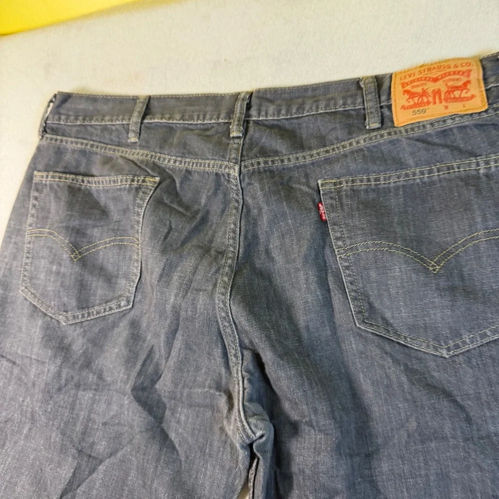 Levis 559 Relaxed Straight Jeans Mens 42x34 Dark Wash Blue Denim Pants 4102